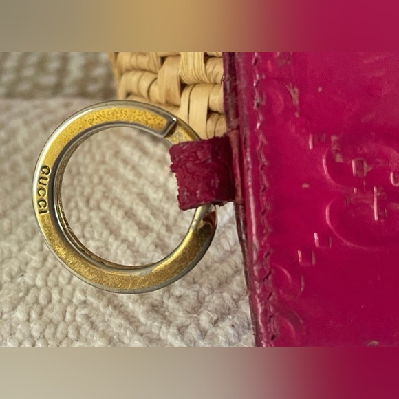 Gucci keychain wallet holder in pink - Picture 6 of 13